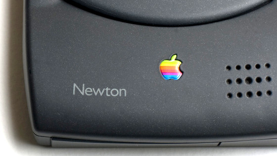 Appleの革新的過ぎたPDA「Newton」生誕30周年、その開発秘話とは？