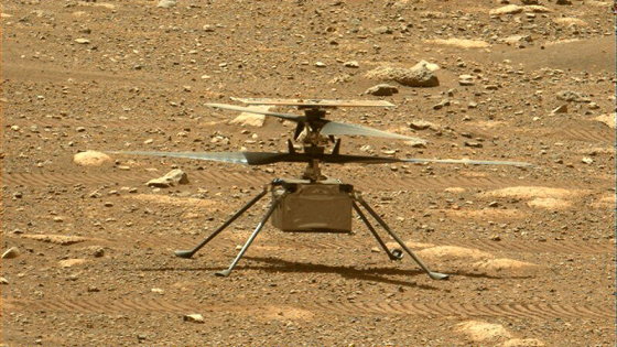 NASAの火星ヘリコプター「インジェニュイティ」が28回目のフライトに成功、火星の空中写真をつなぎ合わせたムービーも公開中