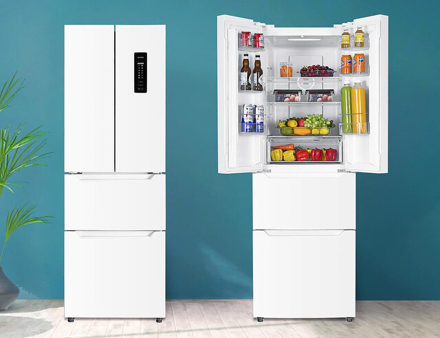 スリムでも大容量冷凍室の320L冷凍冷蔵庫 – 79,800円