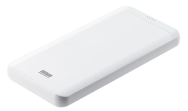 iPhoneやiPadを充電できる10,000mAhの薄型モバイルバッテリー – 3,980円