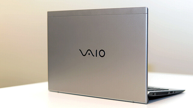 フラッグシップを超えるパワーを手に入れた軽量ノートPC「VAIO SX12/SX14」