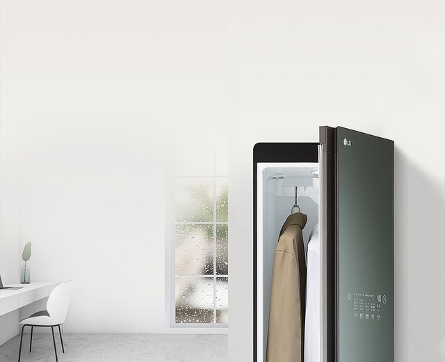 衣類ケア家電「LG Styler」、4アイテムを収納できるデザイン重視の新モデル