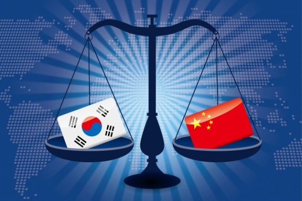 中韓、二カ国間会談でけん制 「相互尊重」強調の裏で交差するそれぞれの思惑