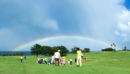 西武グループの全国11ゴルフ場が無料開放に！ 「親子で芝生エンジョイday」開催