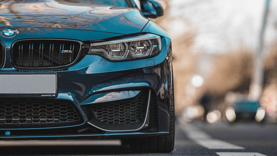 BMWがシートヒーター用の「月額約2500円の有料プラン」を提供していることが話題に