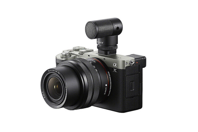 ソニーのカメラ用小型ショットガンマイク「ECM-G1」8月12日発売決定