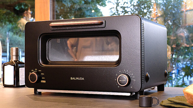 自分好みのおいしさにカスタマイズ。プロの火入れを実現する新感覚トースター「BALMUDA The Toaster Pro」