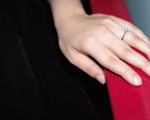 不倫する妻が10年で急増。不特定多数か1人か…探偵が明かす男女の違いとは