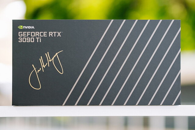 NVIDIA、ジェンスン フアン氏のサイン入りGeForce RTX 3090 Tiが当たる施策