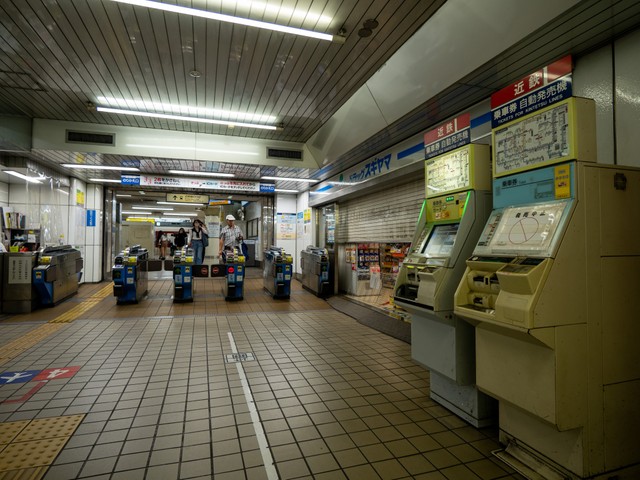 名古屋のど真ん中、でも改札の向こう側は関西 近鉄名古屋駅は地図にない飛び地である説が話題