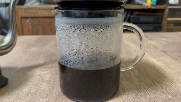 プロ並みのホットコーヒーを約30秒で抽出するコーヒーメーカー「VAC ONE」を試してみた