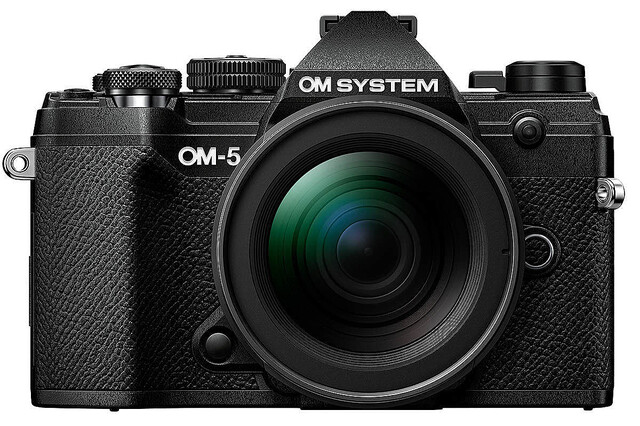 OMDS、小型軽量の高性能カメラ「OM-5」 “OM SYSTEM”ロゴを初導入