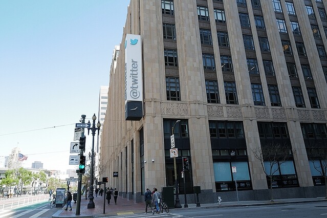 イーロン・マスク「Twitter破産するかも…」