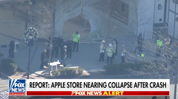 死傷者20人出したApple Store激突事件、犯人は「アクセルに足が挟まった」