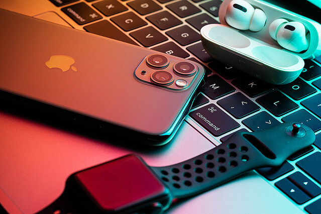 iPhoneやiPad、Macを見つけてみよう。「Apple製品が出てくる映画」まとめ