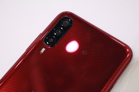 HTC NIPPON、発売延期していた5Gスマホ「HTC Desire 22 pro」の日本限定色「サルサ・レッド」を11月22日に発売！価格は6万4900円