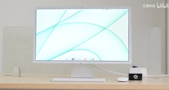 M1搭載iMacのベゼルを狭額縁化して理想のデザインにしたユーザーが登場