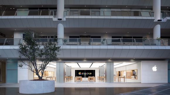 2023年1月2日、国内Apple Storeは午後8時閉店の短縮営業（川崎以外）