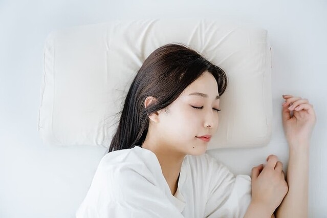 通気性・耐圧分散で快眠できる枕「Curble Pillow」が間もなく終了