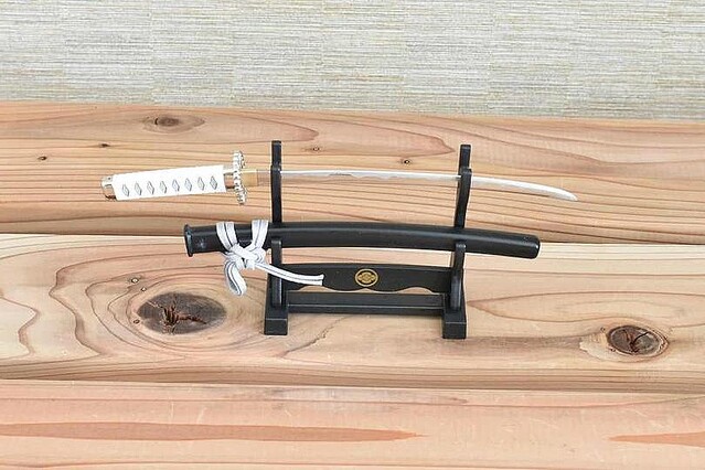 日本刀を忠実に再現！刃物職人の鍛錬した「名刀ペーパーナイフ沖田総司モデル」が共同購入で約30％OFF