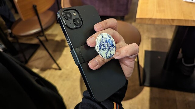 スマホアクセサリー「PopSockets」が進化していた！ 改めて知った機能5選