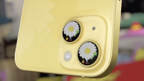 Apple、iPhone14の新色「イエロー」のポップなCMを公開