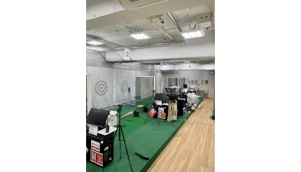 渋谷・宮益坂を上った場所にゴルフスクール「サンクチュアリ渋谷店」オープン