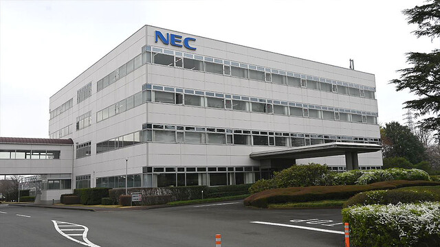 山田祥平のニュース羅針盤 第378回 唯一のパソコンだから素早く修理、NEC群馬事業場が目指す当たり前