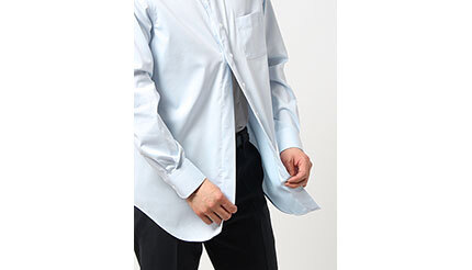 洋服の青山からマグネット式で“瞬”間に着脱できる“SHUN”シャツ、ノンアイロンでタイパを実現