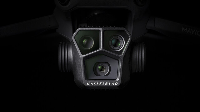 DJI、「Mavic 3 Pro」発表。3眼カメラ搭載の空撮用ドローン