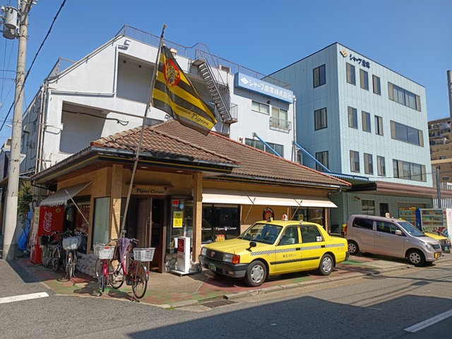 阪神ファンの聖地、40年の歴史に幕 応援グッズメーカー直営の喫茶店『タイガースコーナー』閉店 「道楽やと批判されても」…憩いの場つくった創業者の思い