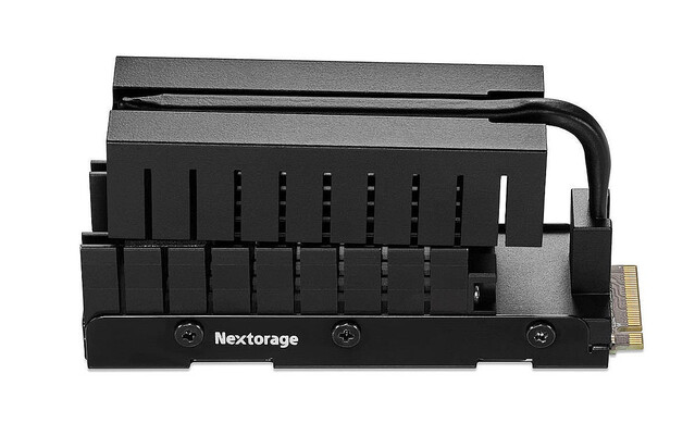 Nextorage、「2階建て構造」の大型ヒートシンクを採用したPCIe 5.0対応SSD