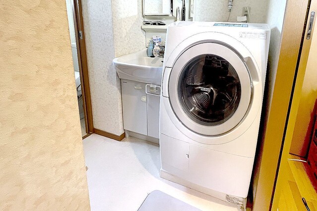 日立の洗濯機「ビッグドラム BD-STX120H」レビュー、お手入れの手間を減らす工夫やシワなし乾燥が魅力