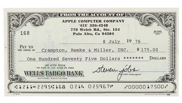 1976年にスティーブ・ジョブズが切った175ドルの小切手がオークションに