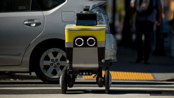 Uber Eatsが自律型配達ロボット2000台を導入へ