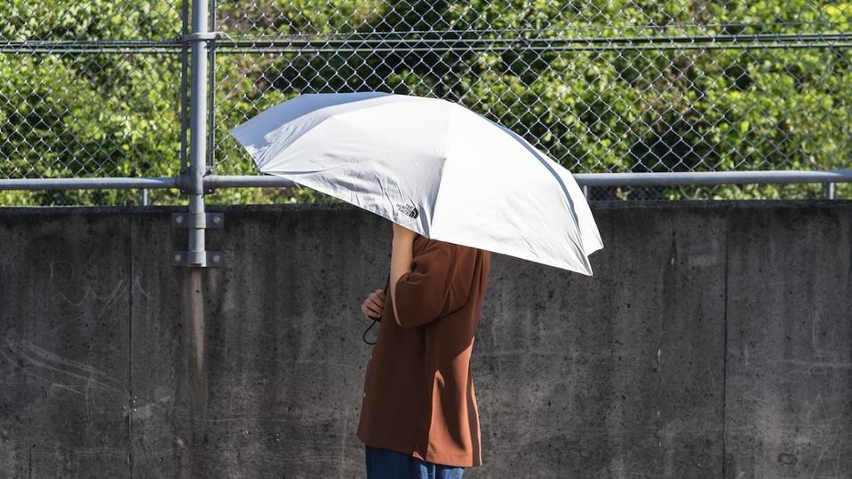 「理論上一生使えちゃう」ザ・ノース・フェイスの折りたたみ傘