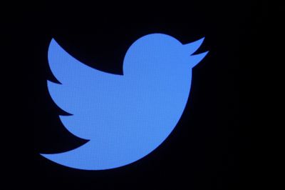 ツイッターCEOが閲覧数制限を弁明