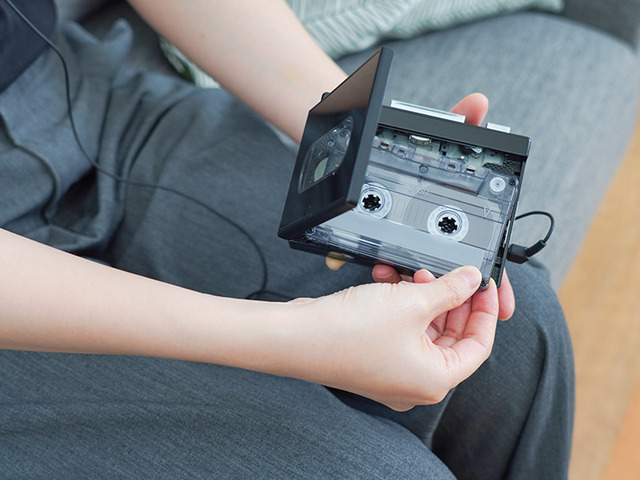 カセットテープの音源を、デジタル変換できる！サンコー『ローファイを楽しむ80’sカセットプレイヤー』