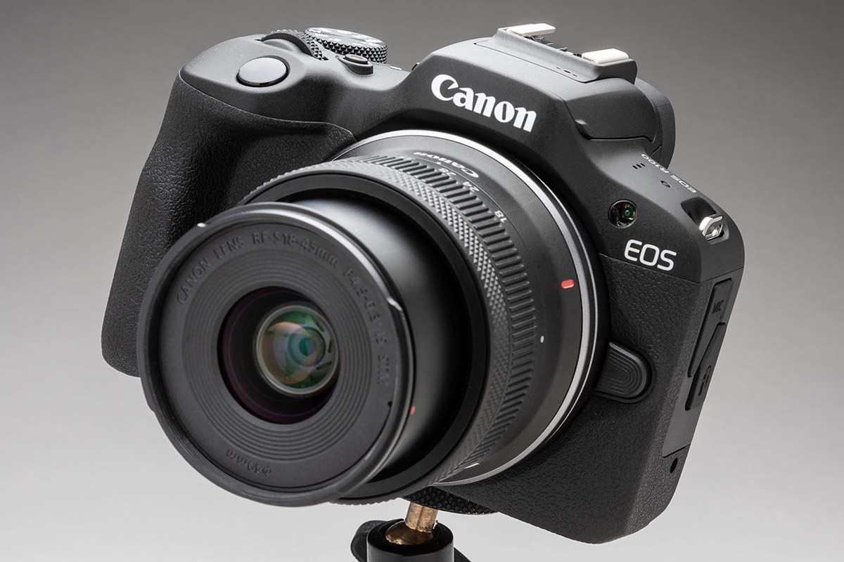 キヤノン「EOS R100」機能編レビュー シンプルな入門機、機能や装備に不満はないか