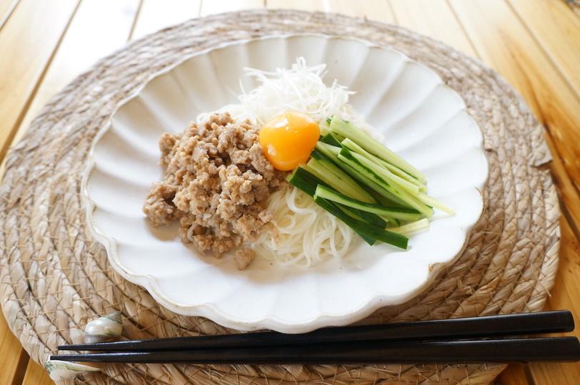 そうめんアレンジ3つ。レンジで簡単にできる“肉味噌”が最強でした