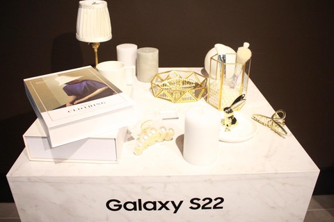 旗艦店「Galaxy Harajuku」にてau向け5Gスマホ「Galaxy S22 SCG13」が機種変更で実質47円になるキャンペーンが開始！返却などが条件