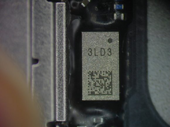 iPhone15シリーズ用USB-C端子関連部品が暗号化チップ搭載？実画像から予想