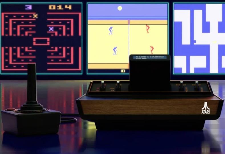 50年前のゲームカートリッジも使える「Atari 2600」