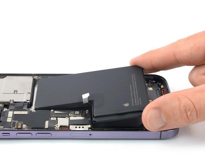 iPhone 15 Pro Max、バッテリー今より長持ちするかも〜！
