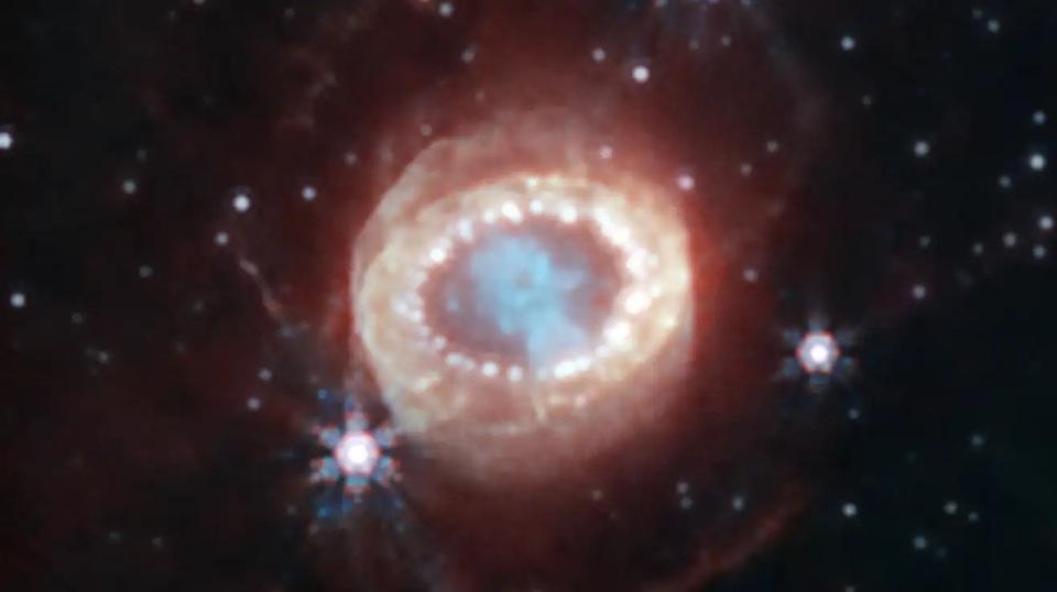 ウェッブ宇宙望遠鏡がとらえた超新星「SN 1987A」