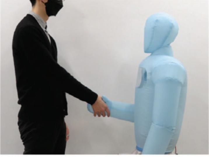 令和のコピーロボットは空気人形にすると人間味が出る