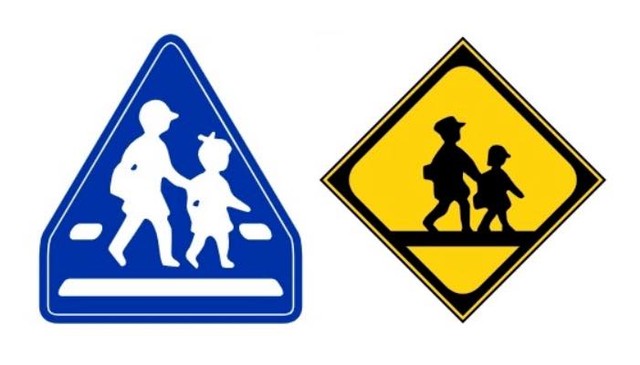 【似ているけれど…実は違う意味】青と黄色の「子どもが歩いているイラスト」の道路標識 それぞれの意味は分かりますか？
