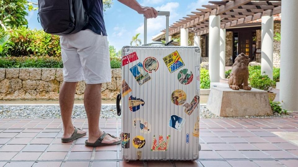 「RIMOWA」のスーツケースを15年愛用する理由。間違いなく“一生モノ”