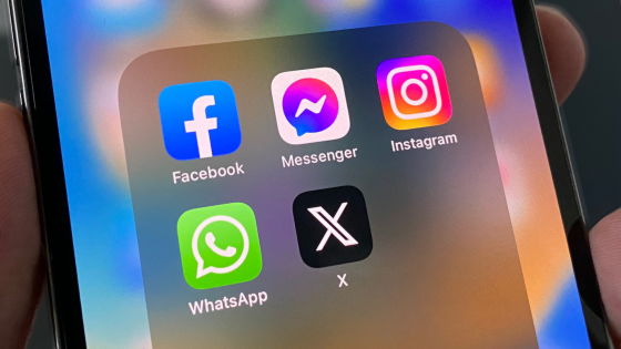 X(旧Twitter)はPatreon・WhatsApp・Messengerなどへのアクセスを平均2.5秒遅らせてユーザーに悪影響を及ぼしている
