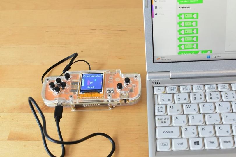 楽しみながらプログラミングや電子工作が学べる携帯型ゲーム機「Nibble」で遊んでみた